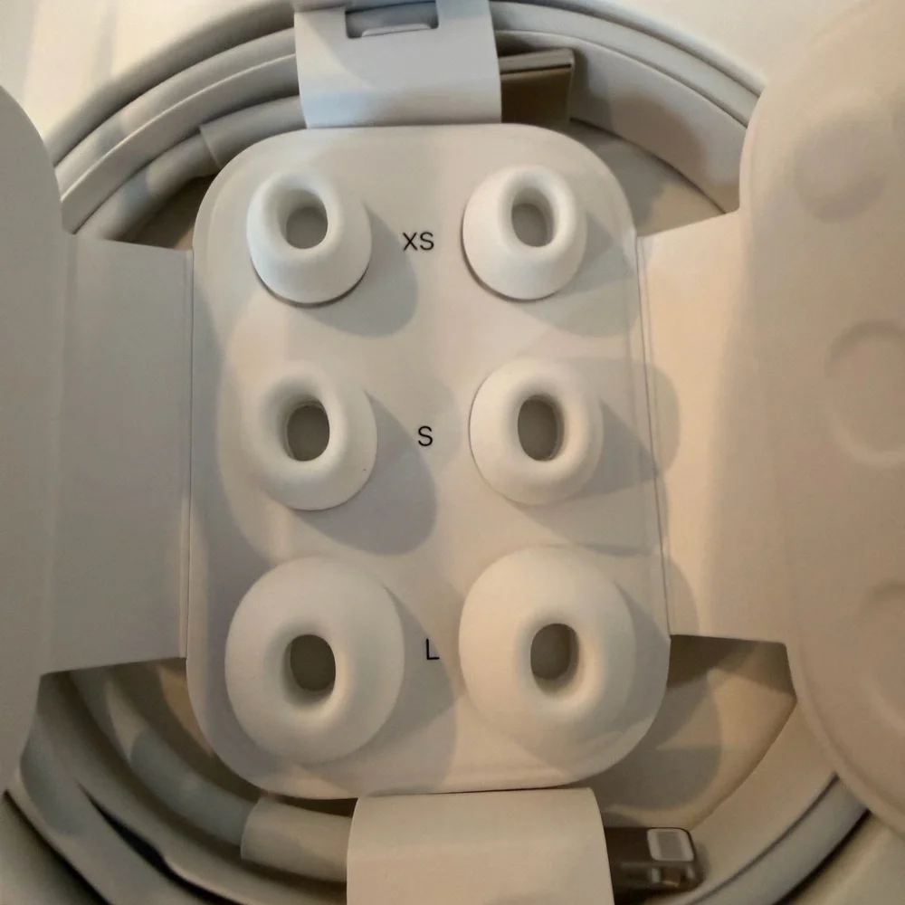 2nd Gen Apple AirPod Pros